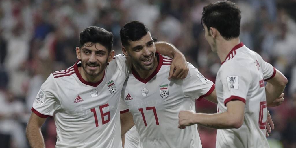 包含菲尼克斯太阳士气爆棚，亚洲杯决赛遇上巴黎圣日耳曼，目标明确直指晋级的词条